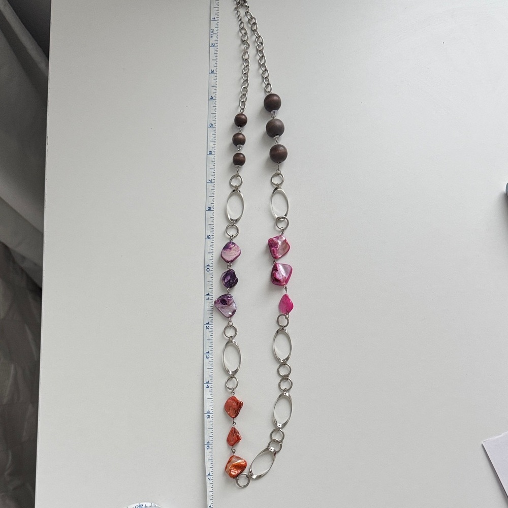 Chic Pink and Orange Beaded Necklace